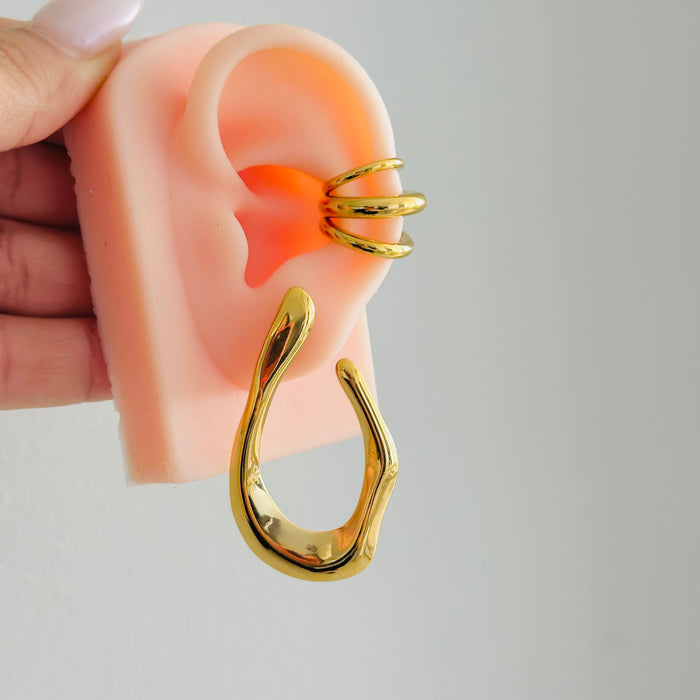 Oval Gold Earring