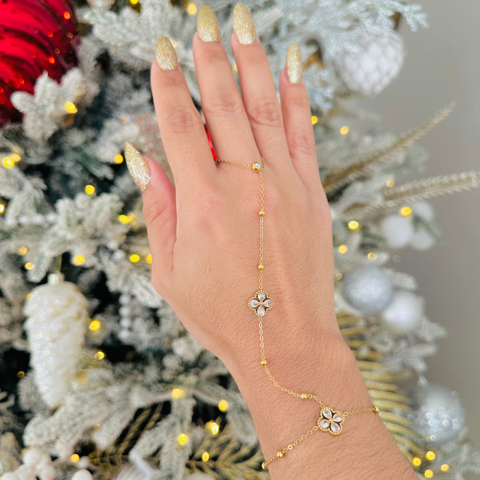 Gold• Ring + Bracelet