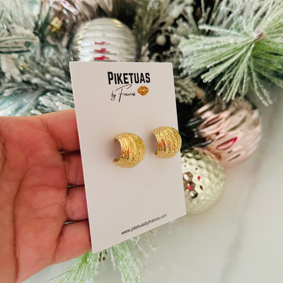 Cup Earrings Gold