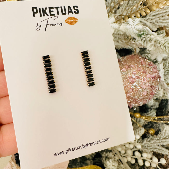 Black Crystal + Gold earring