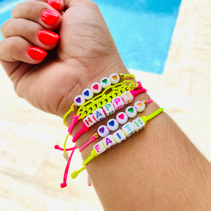 Trio Set - Bracelets (3 pulseras x $9.00) Puedes cambiar  la palabra