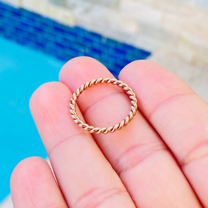 Twist Rose gold Ring